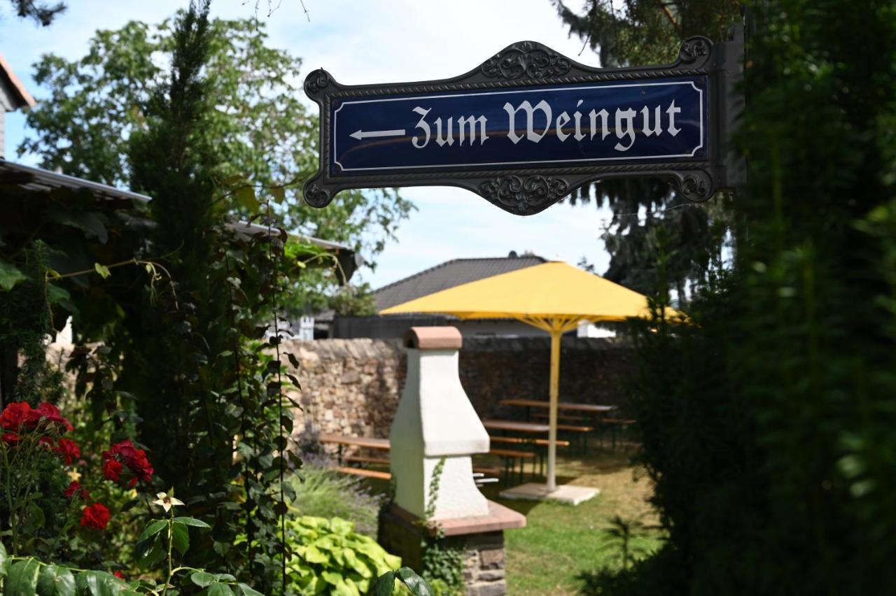 Wein- und Sekthaus F.B.Schönleber Oestrich-Winkel Exterior foto